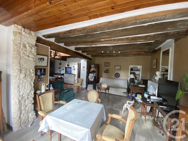 Agrandir la photo Maison à vendre - 11 pièces - 287 m2 - La Chapelle St Aubin - 72 - PAYS-DE-LOIRE