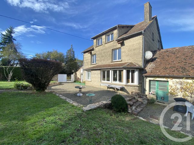 Agrandir la photo Maison à vendre - 11 pièces - 287 m2 - La Chapelle St Aubin - 72 - PAYS-DE-LOIRE