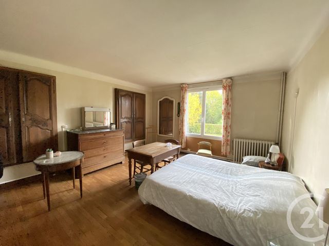 Agrandir la photo Maison à vendre - 11 pièces - 287 m2 - La Chapelle St Aubin - 72 - PAYS-DE-LOIRE