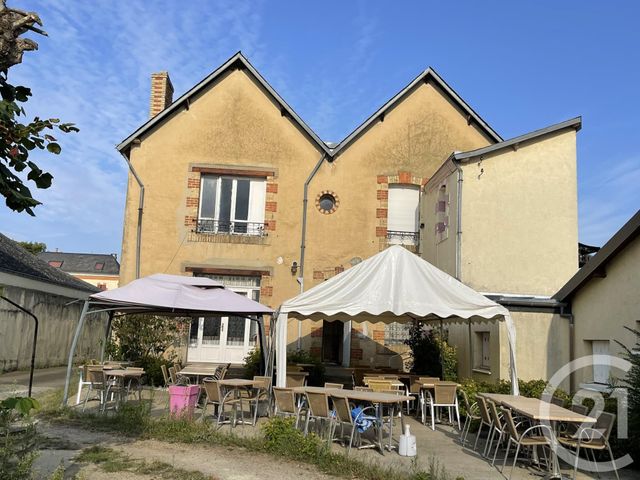Agrandir la photo Maison à vendre - 18 pièces - 419,98 m2 - Arnage - 72 - PAYS-DE-LOIRE