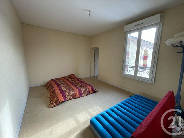 Agrandir la photo Maison à vendre - 18 pièces - 419,98 m2 - Arnage - 72 - PAYS-DE-LOIRE