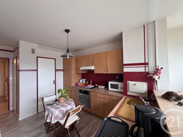 Appartement F3 à vendre - 3 pièces - 69,56 m2 - Allonnes - 72 - PAYS-DE-LOIRE