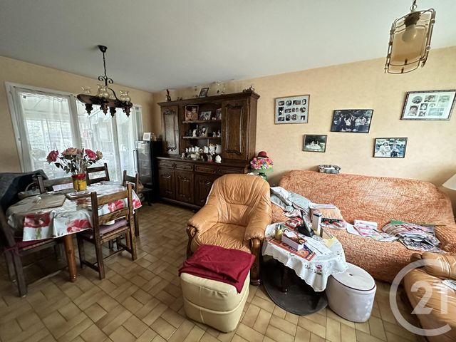 Agrandir la photo Maison à vendre - 4 pièces - 112 m2 - Allonnes - 72 - PAYS-DE-LOIRE