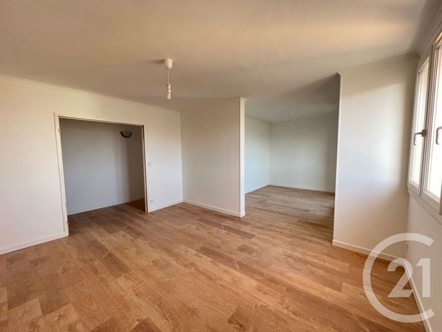 Agrandir la photo Appartement T4 à vendre - 4 pièces - 83,91 m2 - Le Mans - 72 - PAYS-DE-LOIRE