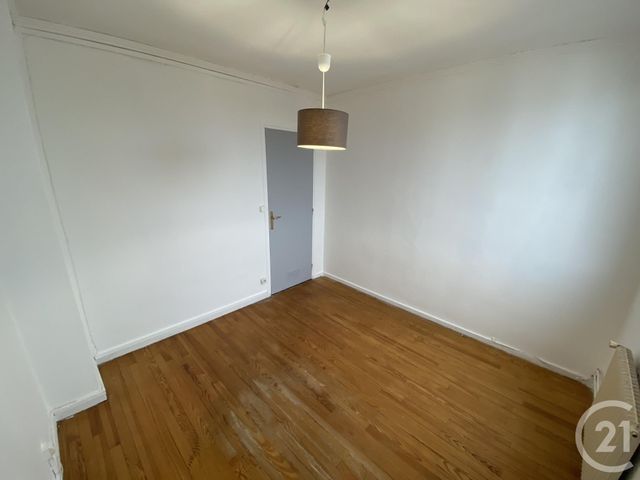 Agrandir la photo Appartement F4 à louer - 4 pièces - 61,10 m2 - Le Mans - 72 - PAYS-DE-LOIRE