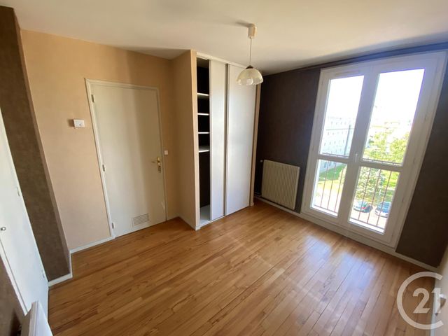 Agrandir la photo Appartement F4 à louer - 4 pièces - 61,10 m2 - Le Mans - 72 - PAYS-DE-LOIRE