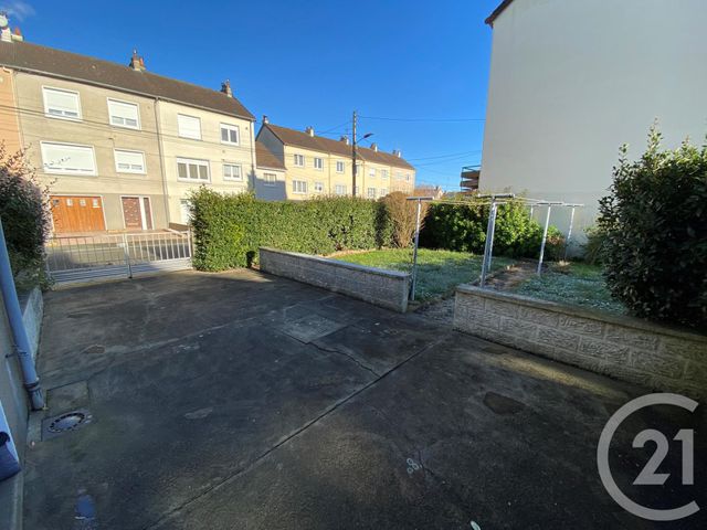 Agrandir la photo Maison à louer - 4 pièces - 76,78 m2 - Le Mans - 72 - PAYS-DE-LOIRE