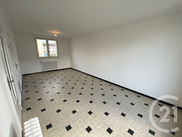 Agrandir la photo Maison à louer - 4 pièces - 76,78 m2 - Le Mans - 72 - PAYS-DE-LOIRE