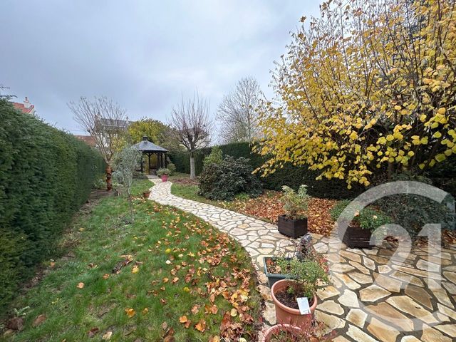Agrandir la photo Maison à vendre - 7 pièces - 223 m2 - Le Mans - 72 - PAYS-DE-LOIRE
