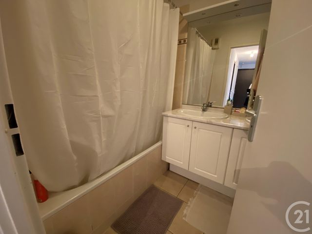 Agrandir la photo Appartement F3 à louer - 3 pièces - 55,57 m2 - Le Mans - 72 - PAYS-DE-LOIRE