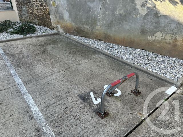 Agrandir la photo Parking à vendre - 10 m2 - Le Mans - 72 - PAYS-DE-LOIRE
