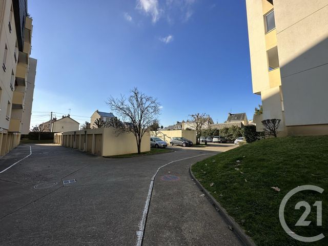Agrandir la photo Parking à vendre - 10 m2 - Le Mans - 72 - PAYS-DE-LOIRE