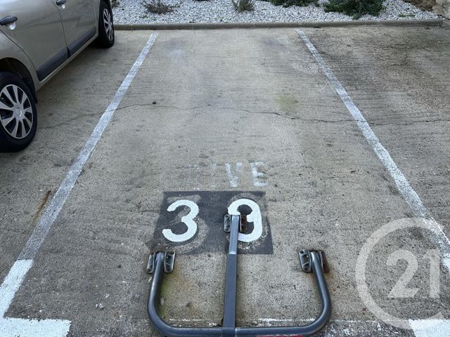 Agrandir la photo Parking à vendre - 10 m2 - Le Mans - 72 - PAYS-DE-LOIRE