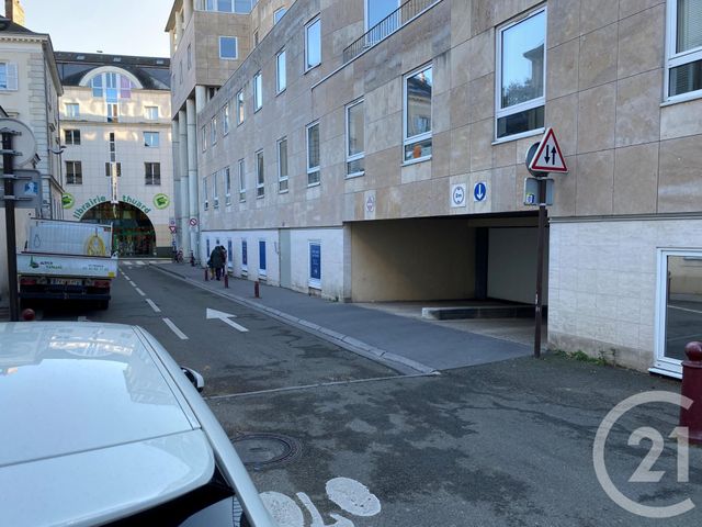 Agrandir la photo Parking à louer - 9 m2 - Le Mans - 72 - PAYS-DE-LOIRE