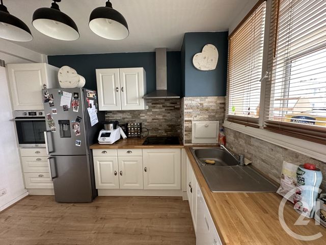 Appartement F3 à vendre - 3 pièces - 68,47 m2 - Allonnes - 72 - PAYS-DE-LOIRE