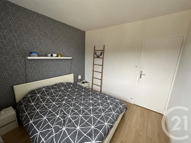 Appartement F3 à vendre - 3 pièces - 68,47 m2 - Allonnes - 72 - PAYS-DE-LOIRE