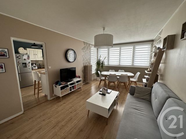 Appartement F3 à vendre - 3 pièces - 68,47 m2 - Allonnes - 72 - PAYS-DE-LOIRE