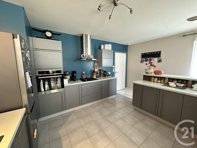 Agrandir la photo Maison à vendre - 5 pièces - 143,23 m2 - St Mars La Briere - 72 - PAYS-DE-LOIRE