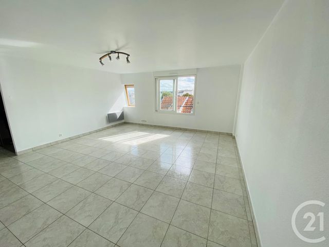 Agrandir la photo Appartement T4 à louer - 4 pièces - 87,25 m2 - Le Mans - 72 - PAYS-DE-LOIRE