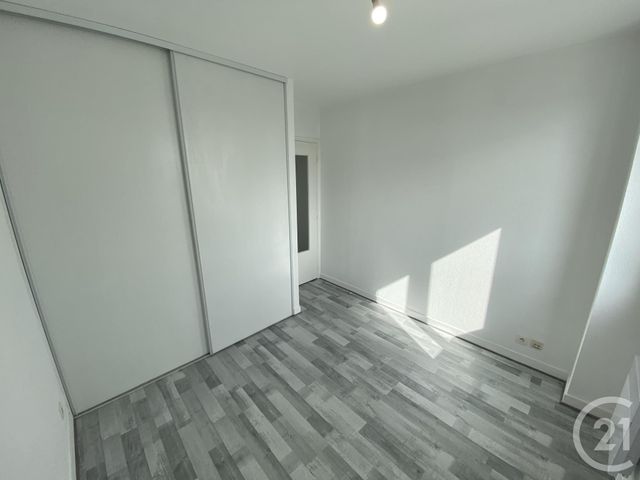Agrandir la photo Appartement T4 à louer - 4 pièces - 87,25 m2 - Le Mans - 72 - PAYS-DE-LOIRE