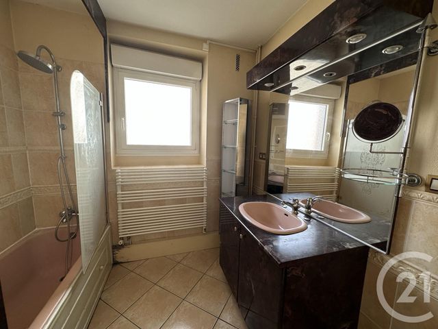 Agrandir la photo Appartement F3 à vendre - 3 pièces - 90,85 m2 - Le Mans - 72 - PAYS-DE-LOIRE