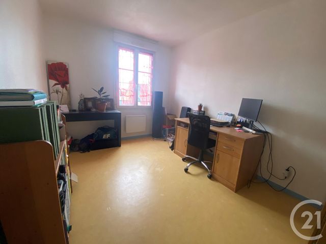 Agrandir la photo Appartement F4 à louer - 4 pièces - 95 m2 - Le Mans - 72 - PAYS-DE-LOIRE