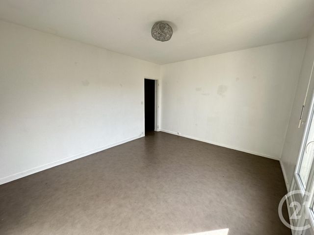 Appartement T3 à vendre - 3 pièces - 57,55 m2 - Le Mans - 72 - PAYS-DE-LOIRE
