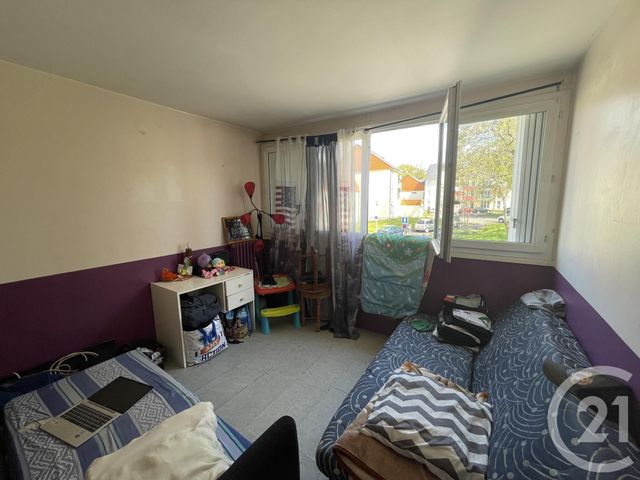 Appartement F4 à vendre - 4 pièces - 78,93 m2 - Allonnes - 72 - PAYS-DE-LOIRE