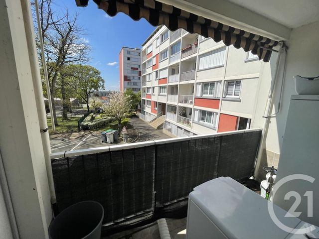 Appartement F4 à vendre - 4 pièces - 78,93 m2 - Allonnes - 72 - PAYS-DE-LOIRE
