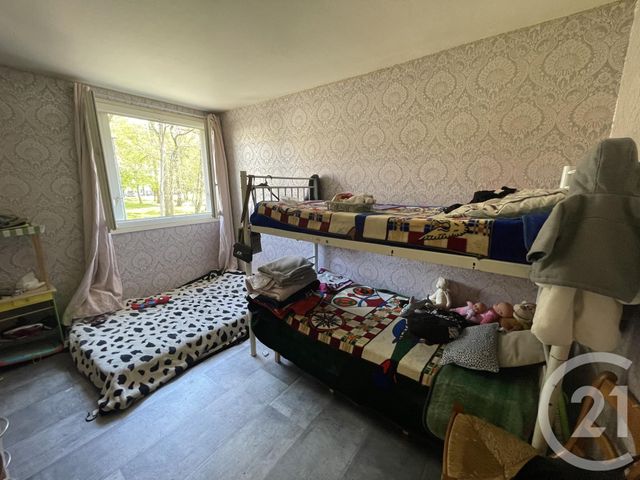 Appartement F4 à vendre - 4 pièces - 78,93 m2 - Allonnes - 72 - PAYS-DE-LOIRE