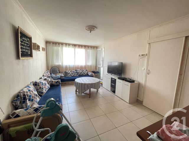 Appartement F4 à vendre - 4 pièces - 78,93 m2 - Allonnes - 72 - PAYS-DE-LOIRE