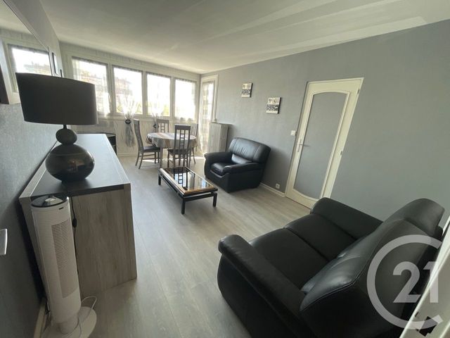 Appartement F4 à vendre - 4 pièces - 78,93 m2 - Allonnes - 72 - PAYS-DE-LOIRE