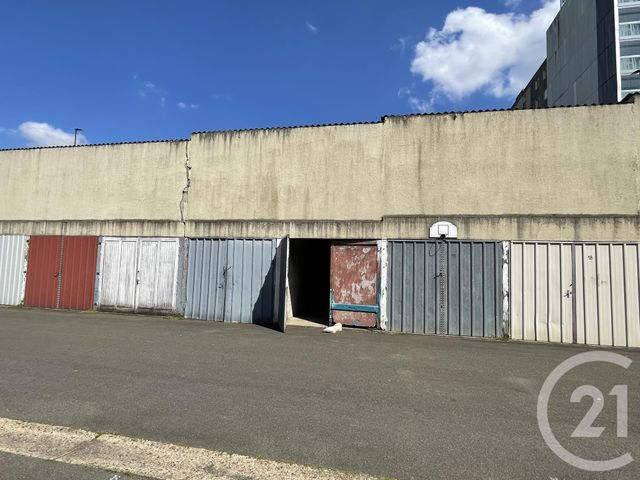 Agrandir la photo Parking à vendre - 24 m2 - Allonnes - 72 - PAYS-DE-LOIRE
