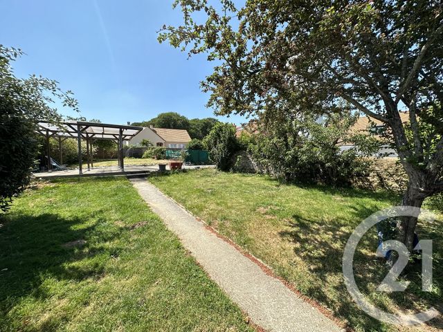 Agrandir la photo Maison à vendre - 4 pièces - 113,58 m2 - La Chapelle St Aubin - 72 - PAYS-DE-LOIRE