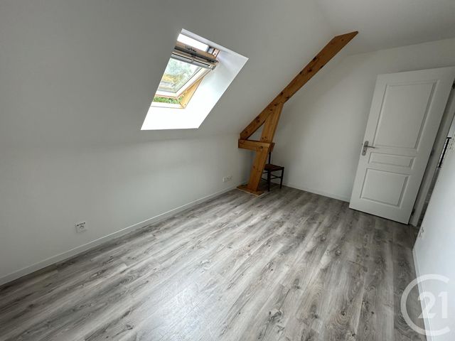 Agrandir la photo Maison à vendre - 7 pièces - 218,60 m2 - St Jean D Asse - 72 - PAYS-DE-LOIRE
