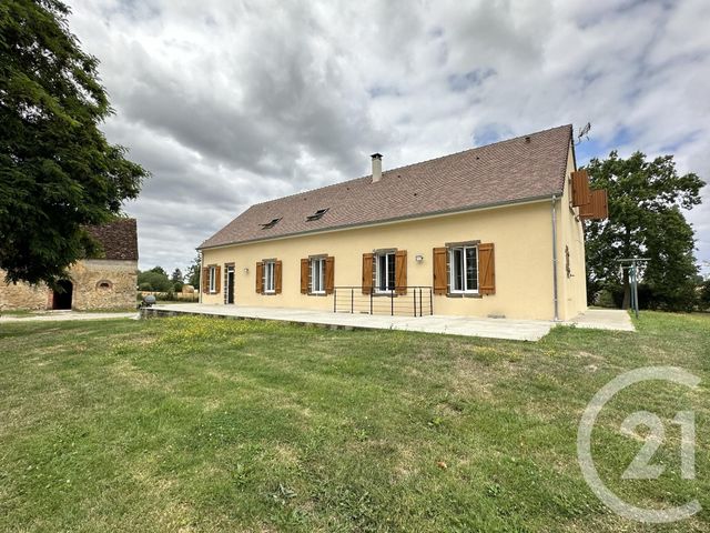 Agrandir la photo Maison à vendre - 7 pièces - 218,60 m2 - St Jean D Asse - 72 - PAYS-DE-LOIRE