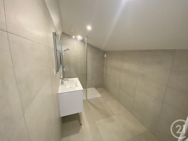 Appartement T3 à louer - 3 pièces - 67,55 m2 - Le Mans - 72 - PAYS-DE-LOIRE