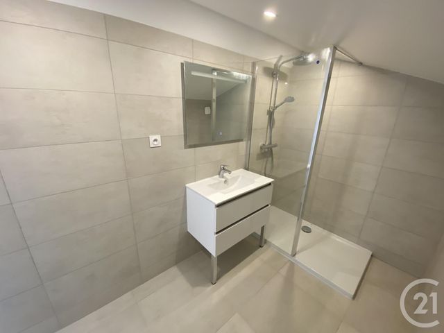 Appartement T3 à louer - 3 pièces - 67,55 m2 - Le Mans - 72 - PAYS-DE-LOIRE