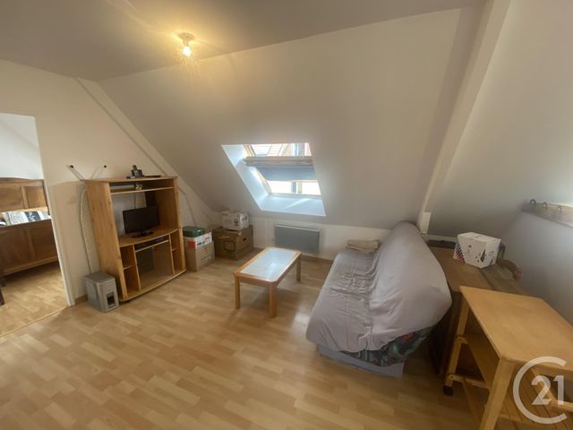 Appartement T3 à louer - 3 pièces - 37,21 m2 - Le Mans - 72 - PAYS-DE-LOIRE