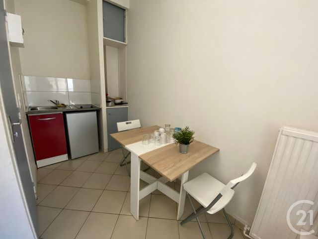 Agrandir la photo Appartement F1 à louer - 1 pièce - 18 m2 - Le Mans - 72 - PAYS-DE-LOIRE