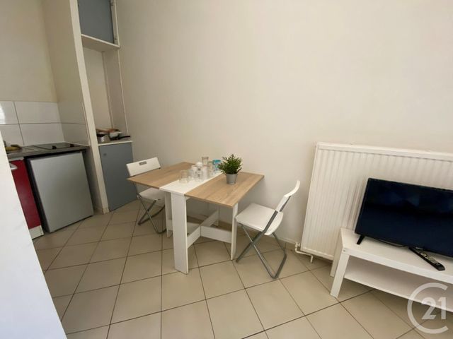 Agrandir la photo Appartement F1 à louer - 1 pièce - 18 m2 - Le Mans - 72 - PAYS-DE-LOIRE