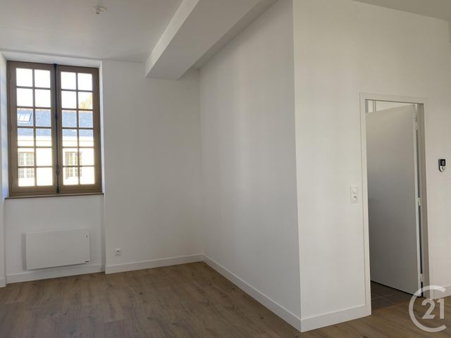 Appartement F3 à louer - 3 pièces - 60,65 m2 - Le Mans - 72 - PAYS-DE-LOIRE