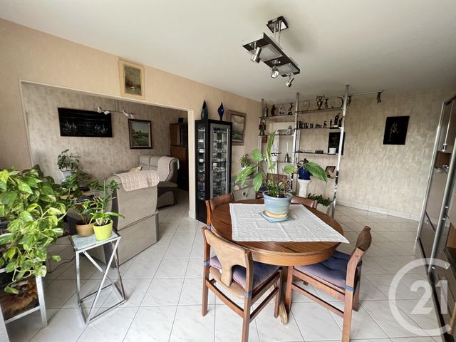 Agrandir la photo Appartement T5 à vendre - 5 pièces - 100,29 m2 - Le Mans - 72 - PAYS-DE-LOIRE