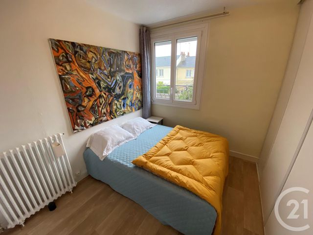 Agrandir la photo Maison à louer - 4 pièces - 110 m2 - Allonnes - 72 - PAYS-DE-LOIRE
