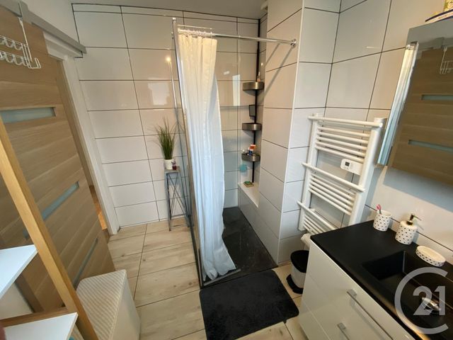 Agrandir la photo Maison à louer - 4 pièces - 110 m2 - Allonnes - 72 - PAYS-DE-LOIRE