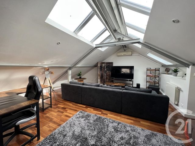 Appartement Duplex à louer - 4 pièces - 94,31 m2 - Le Mans - 72 - PAYS-DE-LOIRE