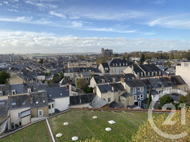 Appartement T4 &agrave; louer - 4 pi&egrave;ces - 102,10 m2 - Le Mans - 72 - PAYS-DE-LOIRE