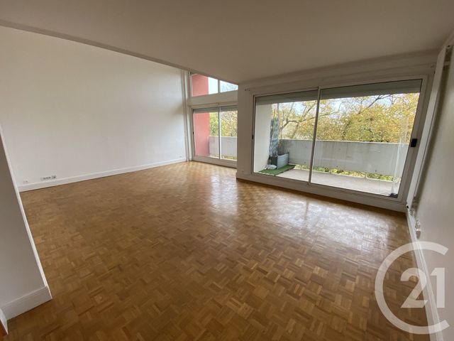Appartement T4 &agrave; louer - 4 pi&egrave;ces - 102,10 m2 - Le Mans - 72 - PAYS-DE-LOIRE