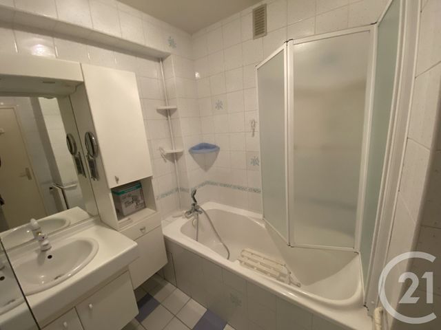 Appartement T4 &agrave; louer - 4 pi&egrave;ces - 102,10 m2 - Le Mans - 72 - PAYS-DE-LOIRE