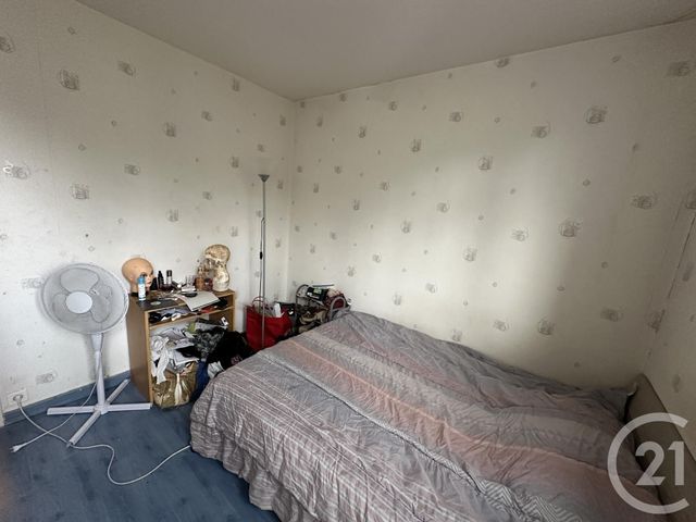 Agrandir la photo Appartement T4 à vendre - 4 pièces - 78,68 m2 - Allonnes - 72 - PAYS-DE-LOIRE